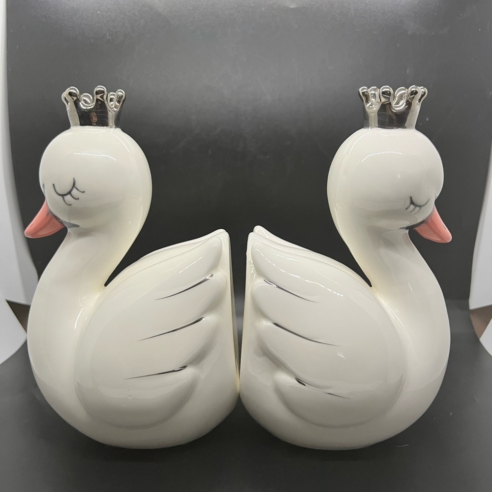 Baby Aspen Swan Princess or Prince Porcelain Bookends